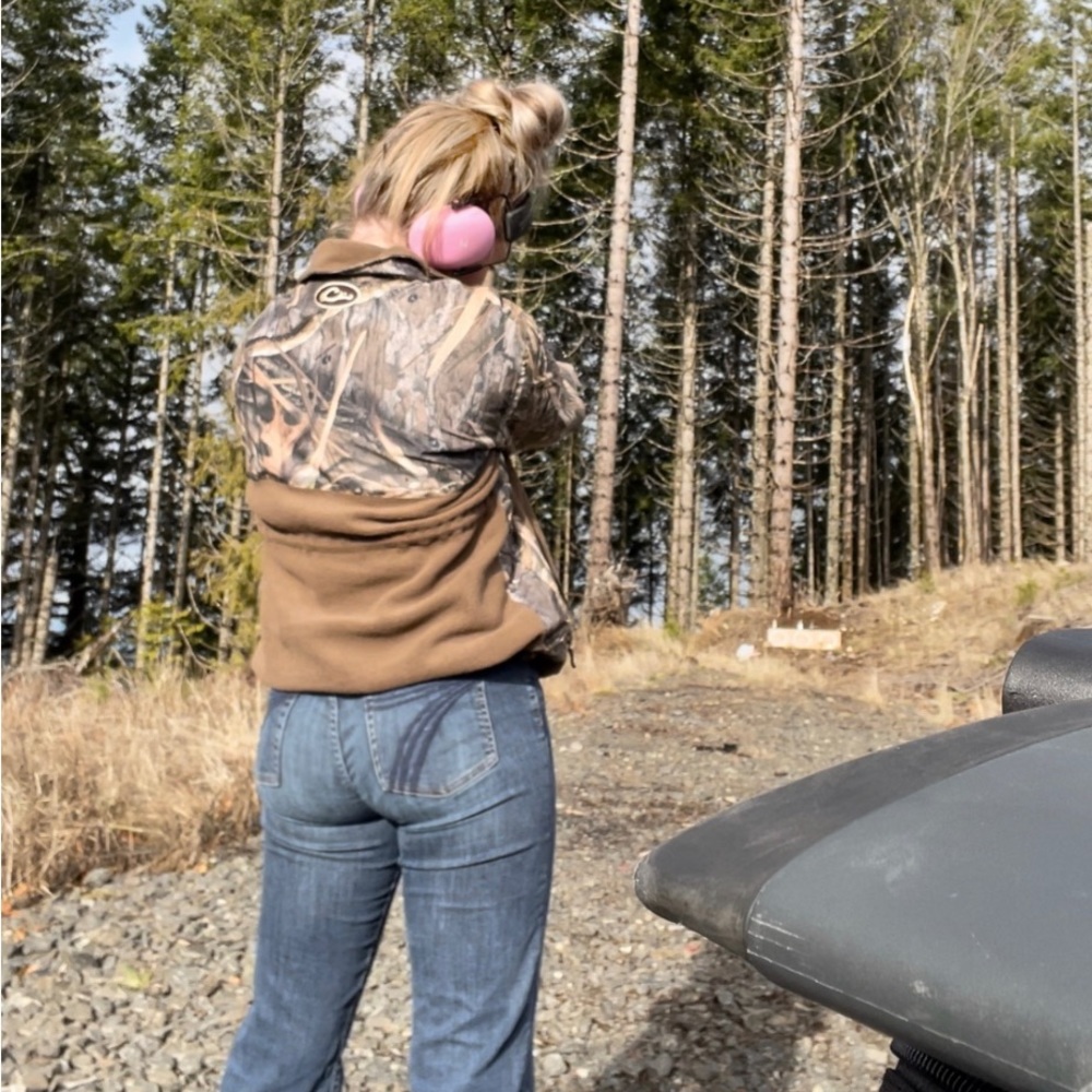 Meet your Posher, Annie